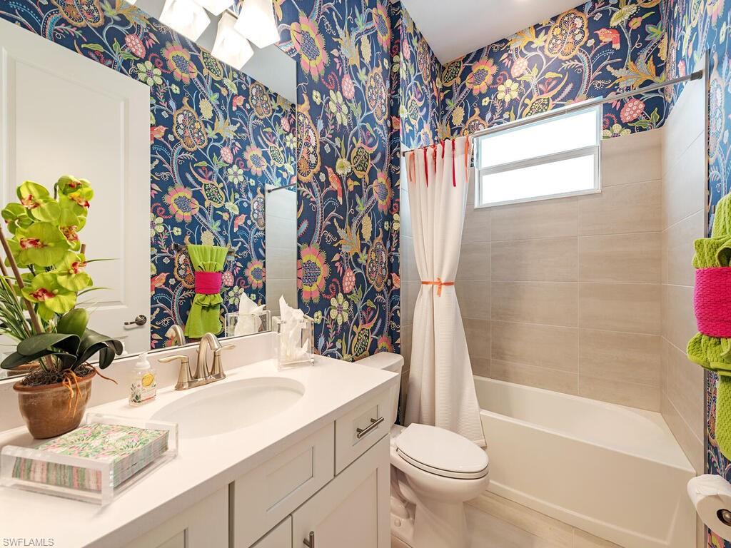 13608 Blue Bay Cir Property Photo 24