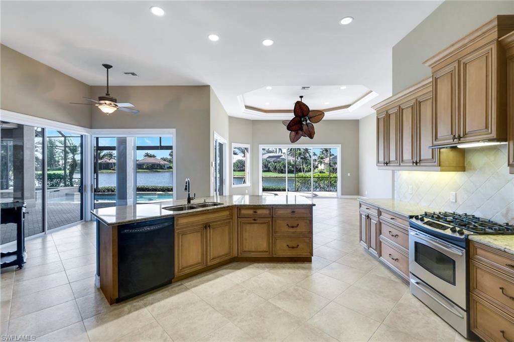 8955 Lely Island Cir Property Photo 10