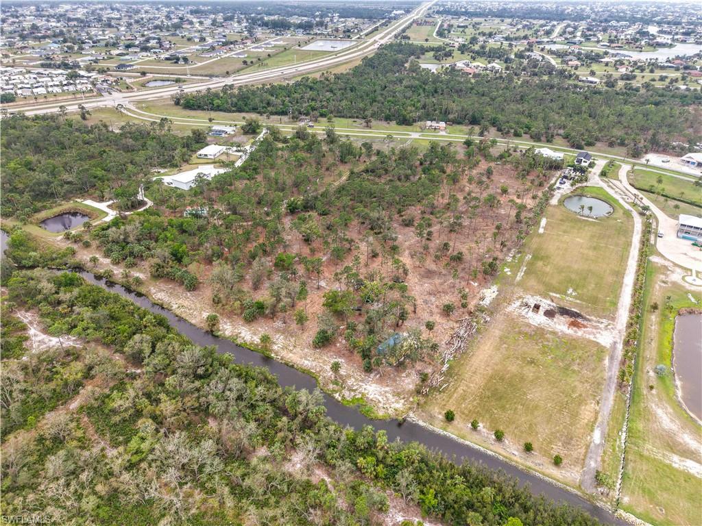 24540 Yacht Club Blvd Property Photo 5