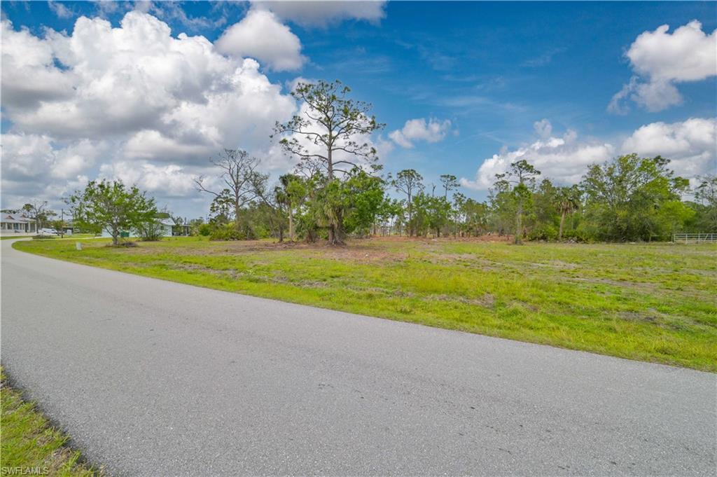 24540 Yacht Club Blvd Property Photo 6
