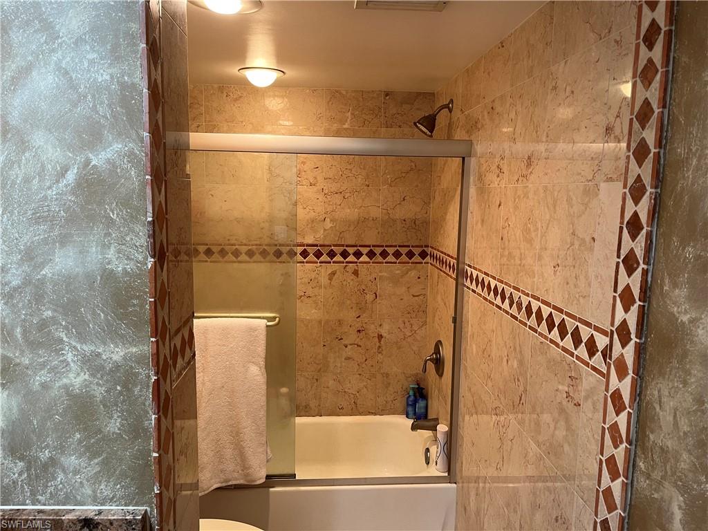 5959 Winkler Rd # 312 Property Photo 13