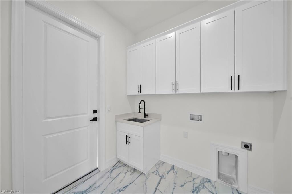 2521 Diplomat Pkwy W Property Photo 12