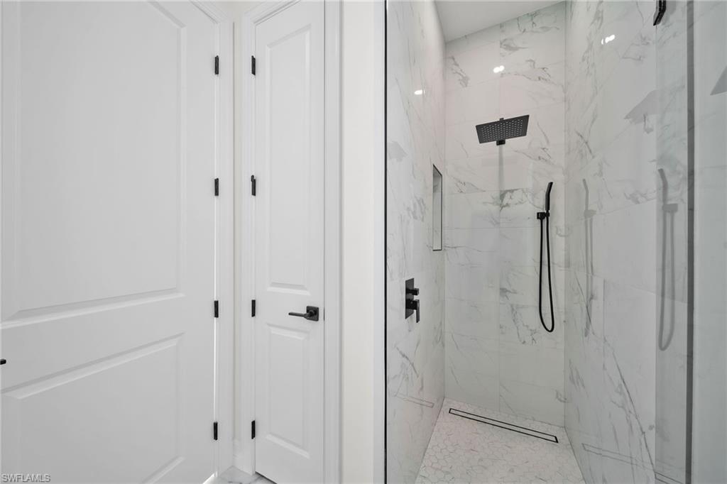 2521 Diplomat Pkwy W Property Photo 25