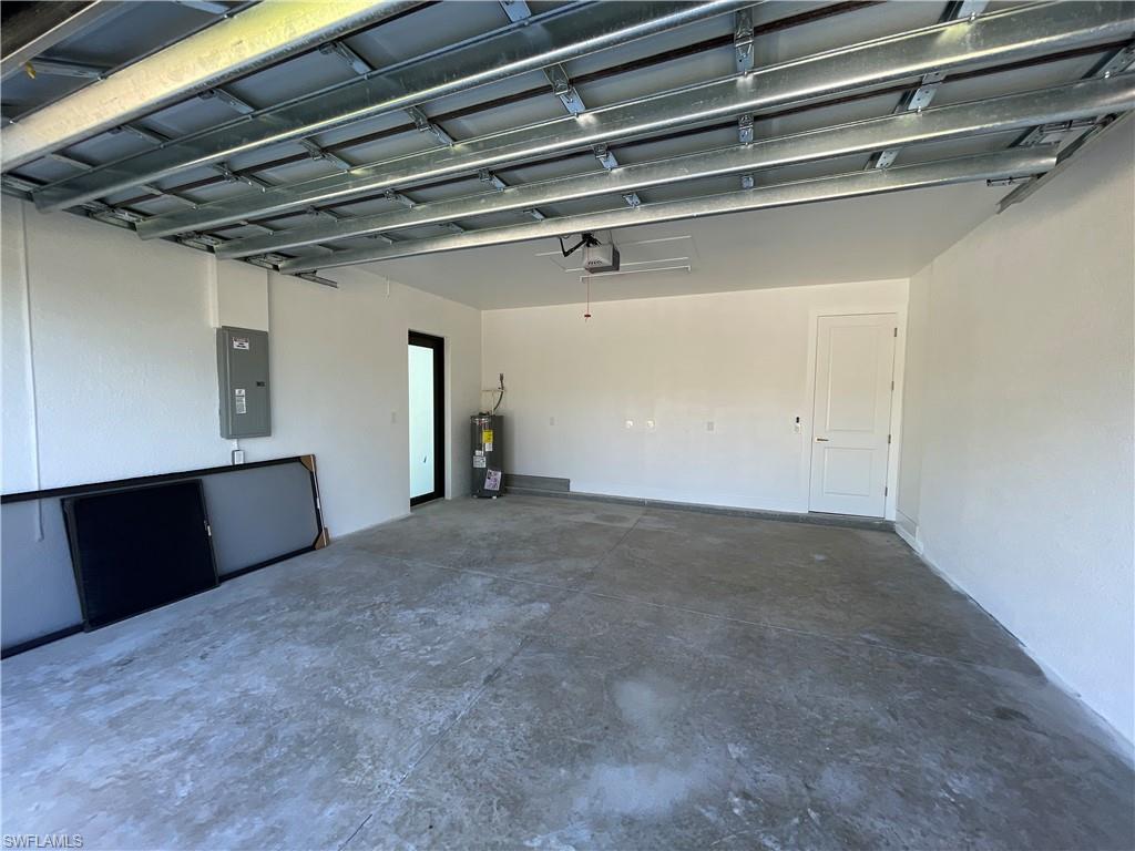 818 Chemstrand St E Property Photo 11