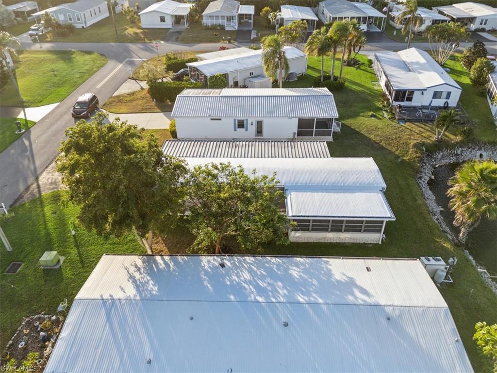 455 Cape Florida Way Property Photo 7