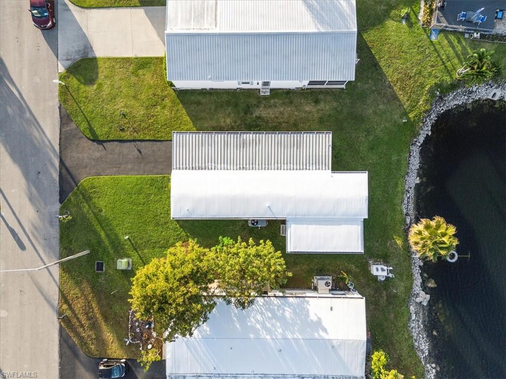455 Cape Florida Way Property Photo 8