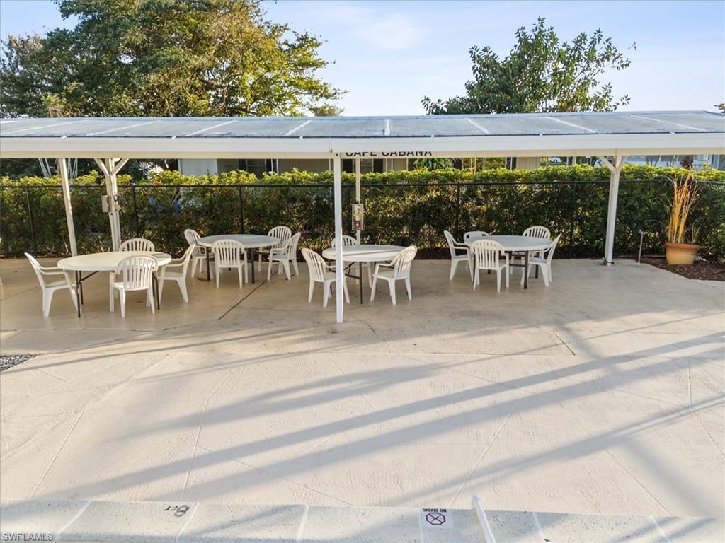 455 Cape Florida Way Property Photo 16
