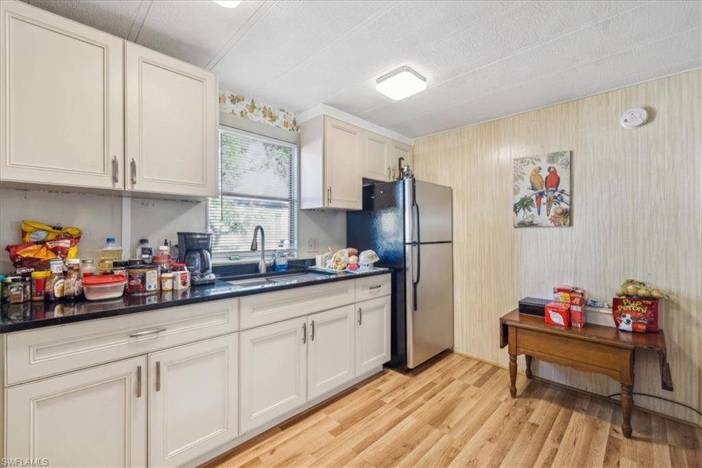 455 Cape Florida Way Property Photo 19