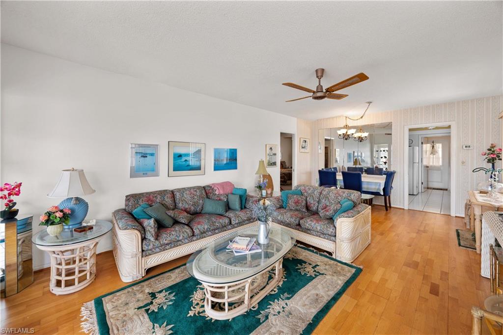 3070 Gulf Shore Blvd N # 201 Property Photo 8