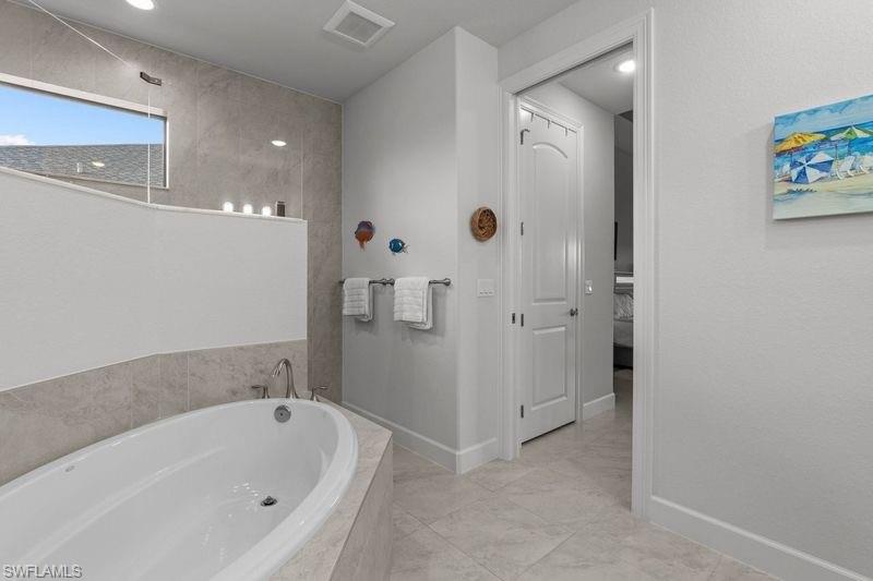 4229 Nw 20th Ter Property Photo 11