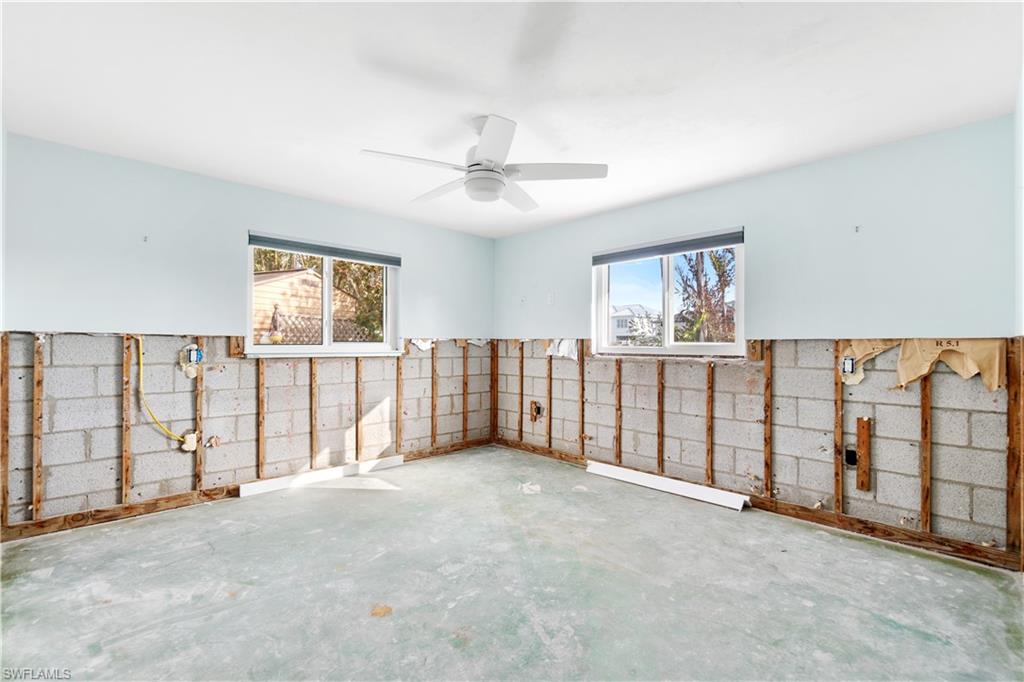 4896 Esplanade St Property Photo 15