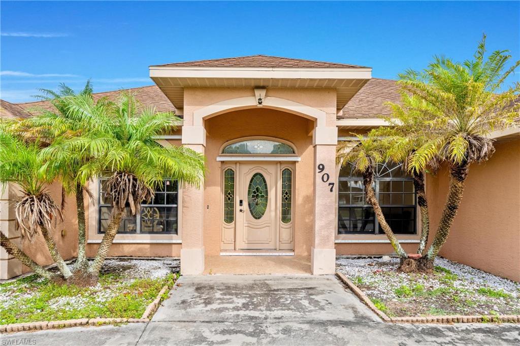 907 Sawgrass St Property Photo 1