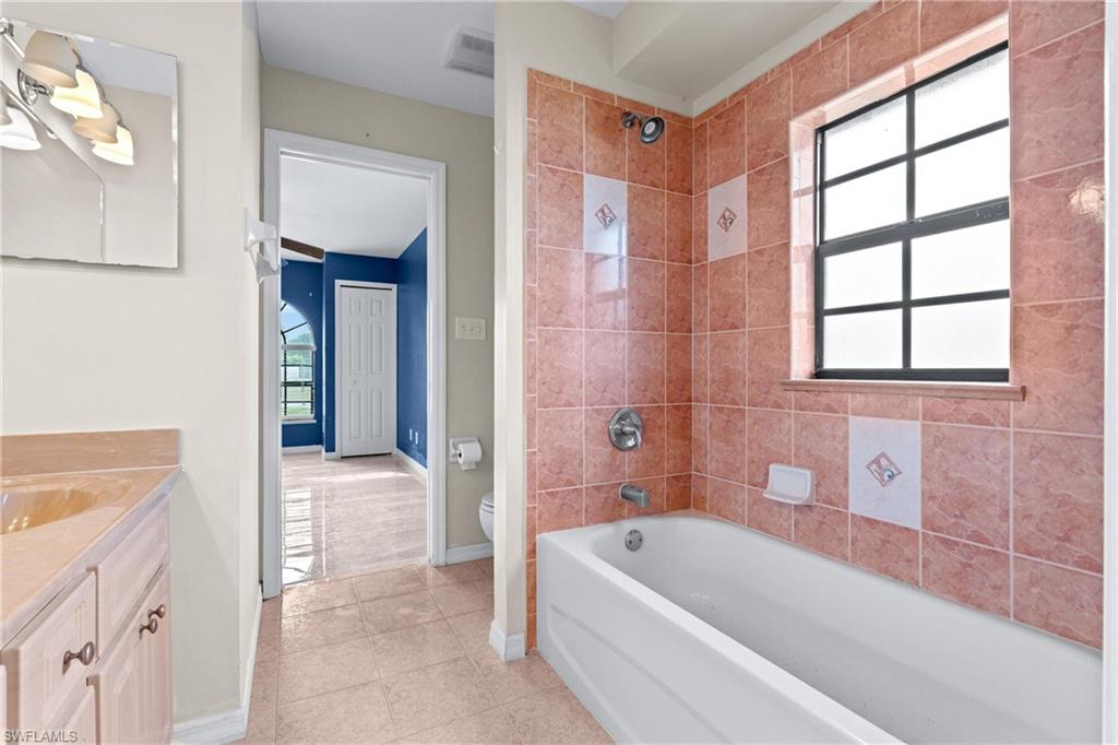 907 Sawgrass St Property Photo 38