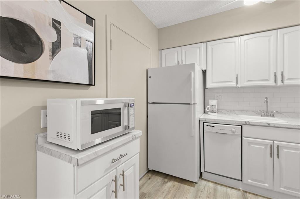 167 N Collier Blvd # D5 Property Photo 9