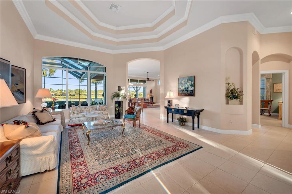 5044 Castlerock Way Property Photo 4