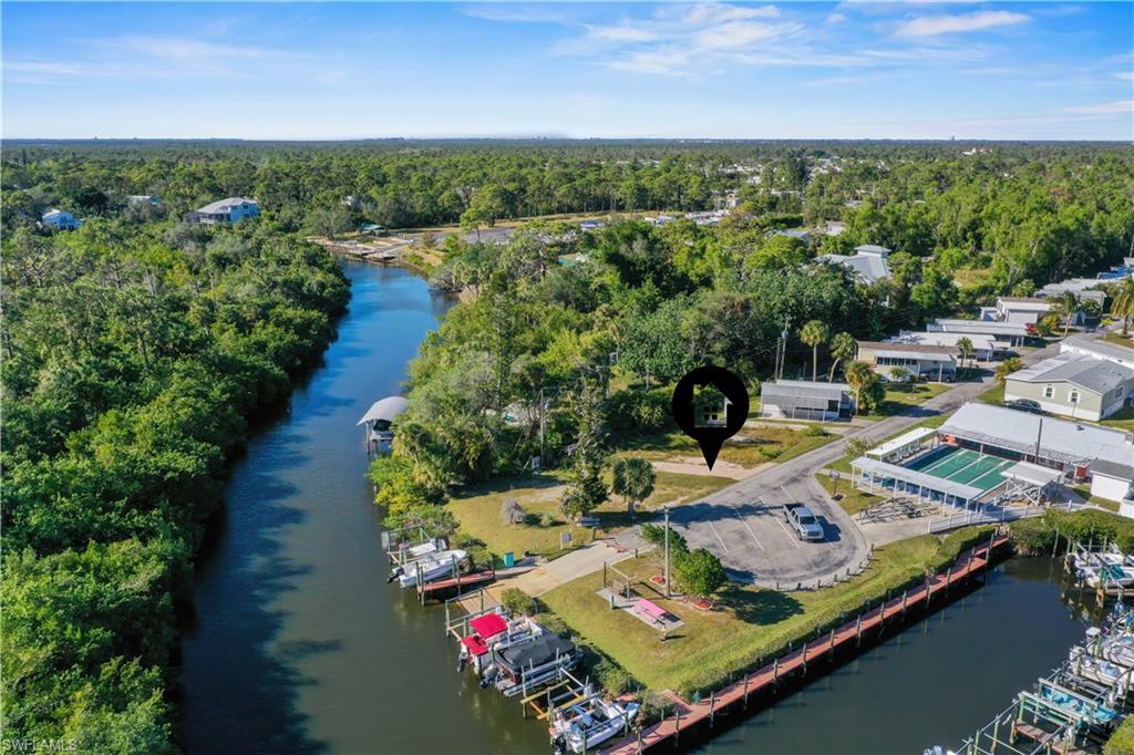 20710 River Dr Property Photo 1