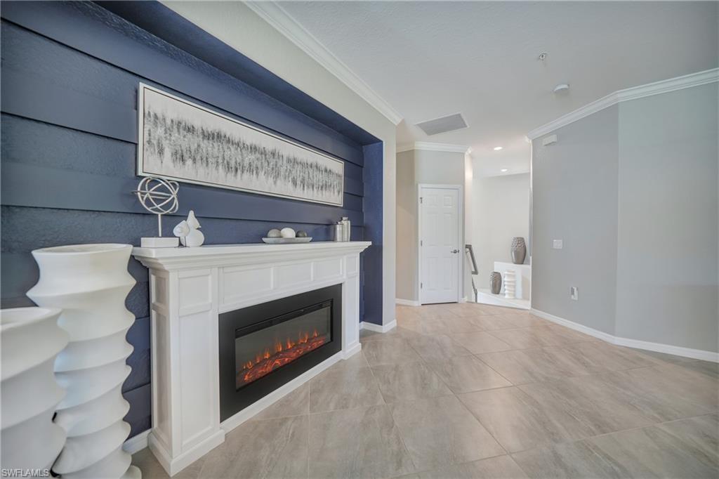 12015 Hawthorn Lake Dr # 202 Property Photo 8