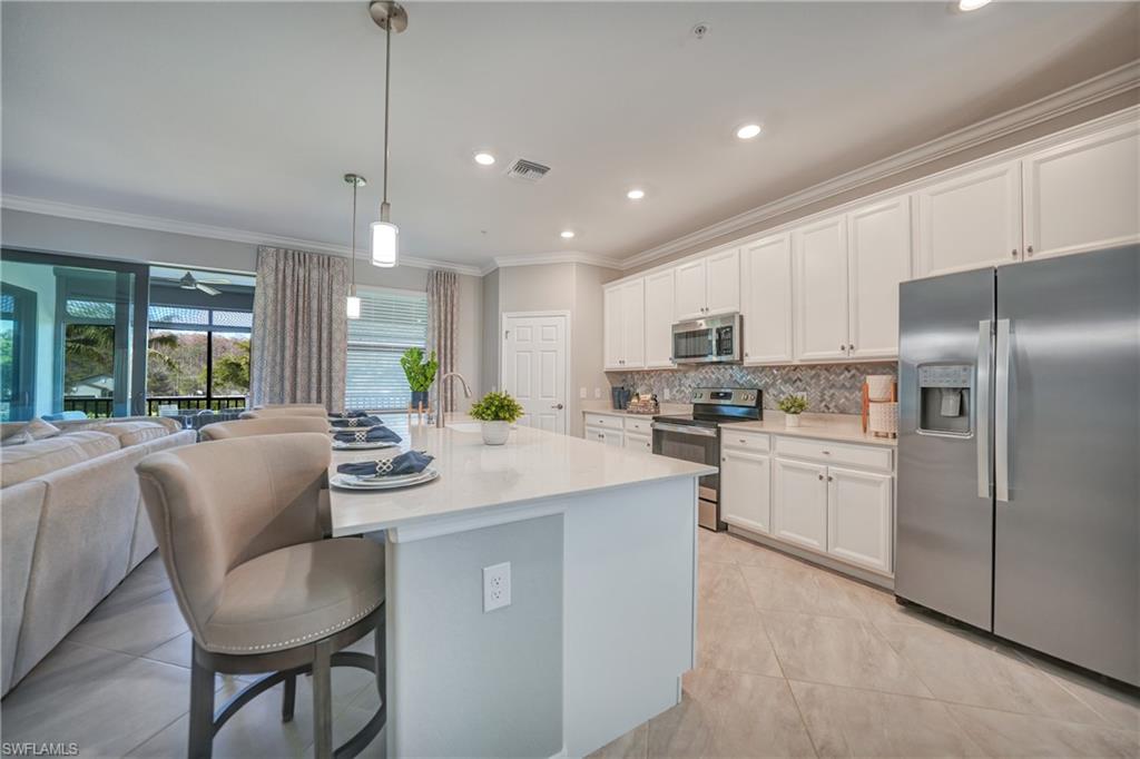 12015 Hawthorn Lake Dr # 202 Property Photo 11