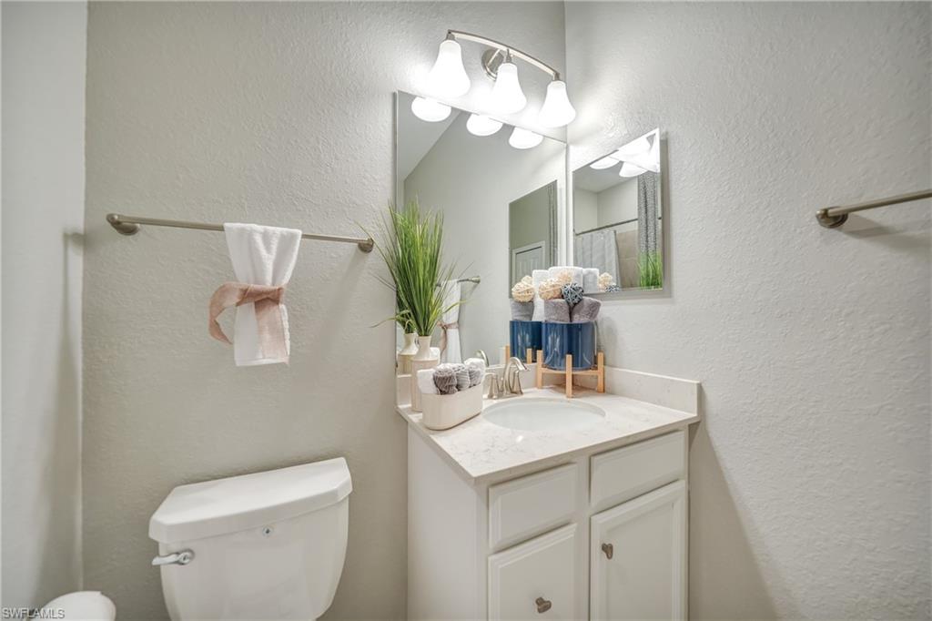 12015 Hawthorn Lake Dr # 202 Property Photo 21