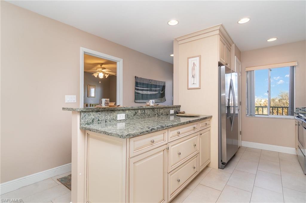 7400 Estero Blvd # 315 Property Photo 14