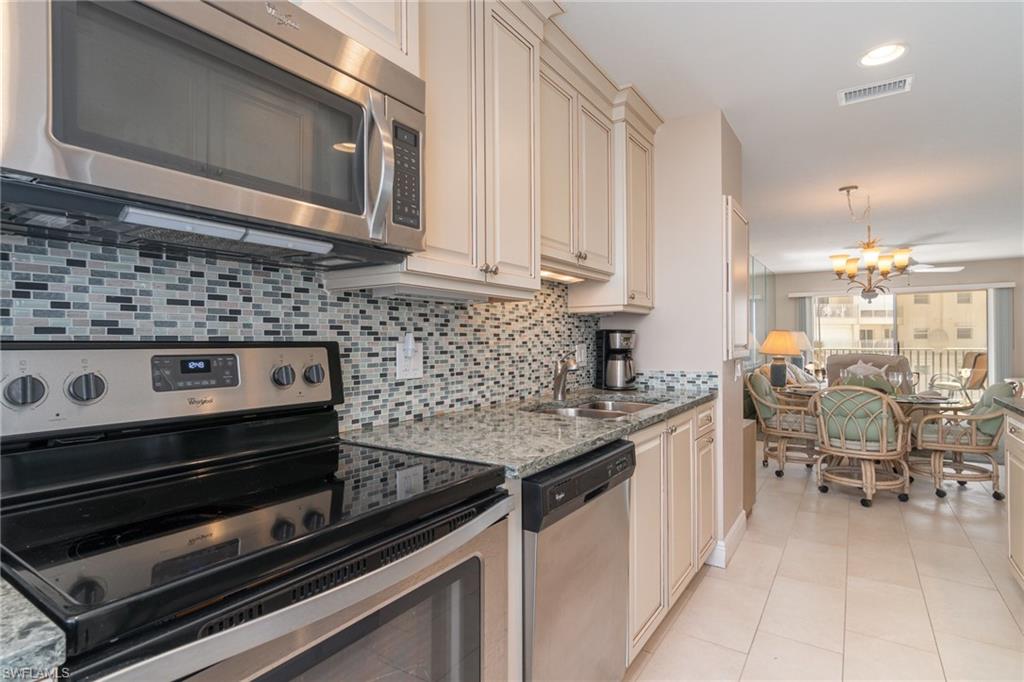 7400 Estero Blvd # 315 Property Photo 16
