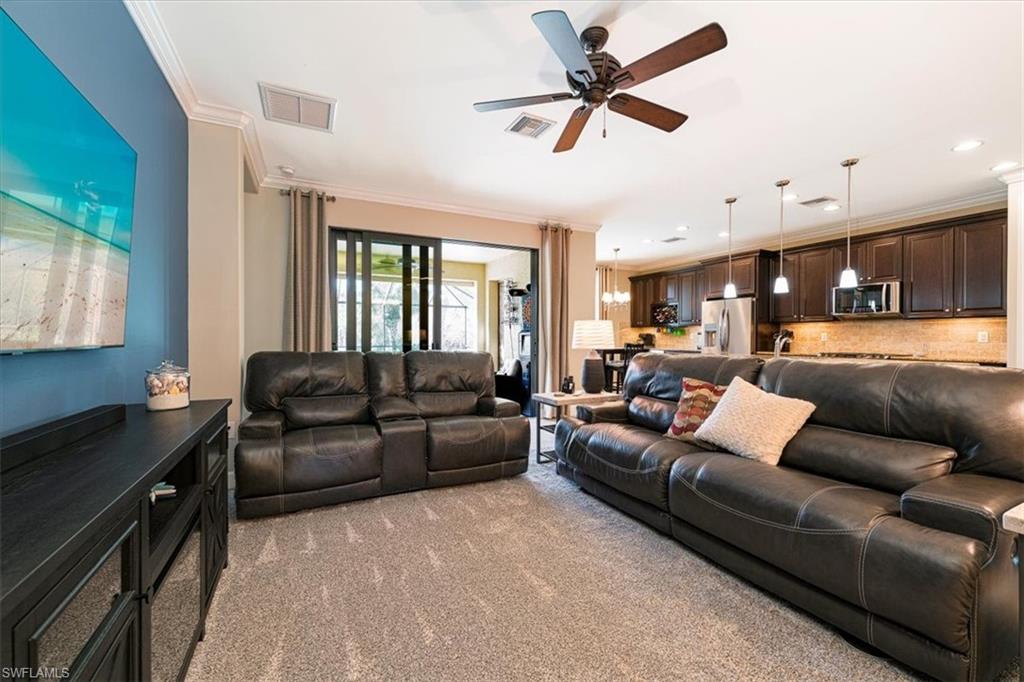 20256 Black Tree Ln Property Photo 8