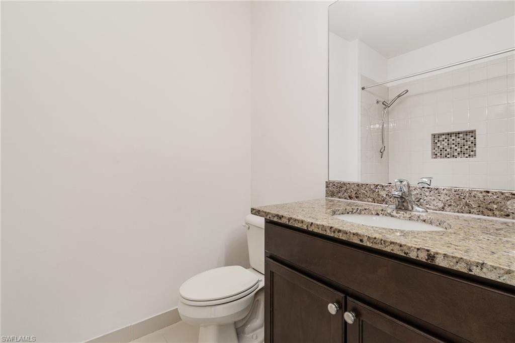 11724 Meadowrun Cir Property Photo 5