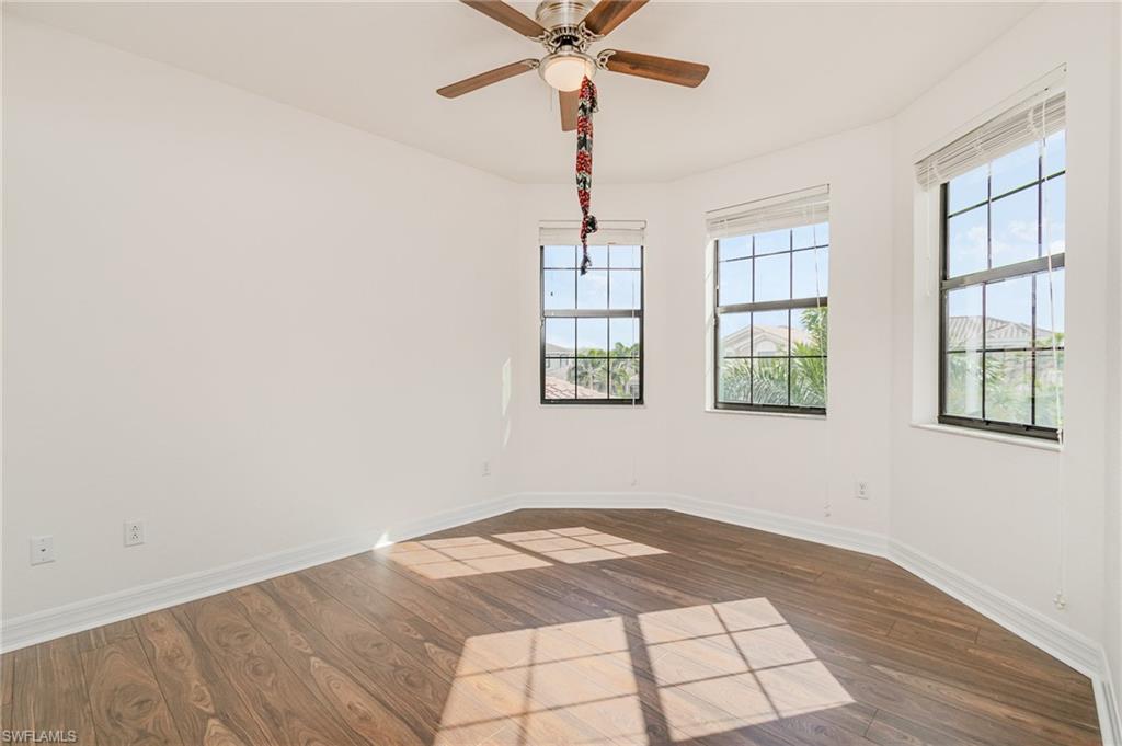11724 Meadowrun Cir Property Photo 8