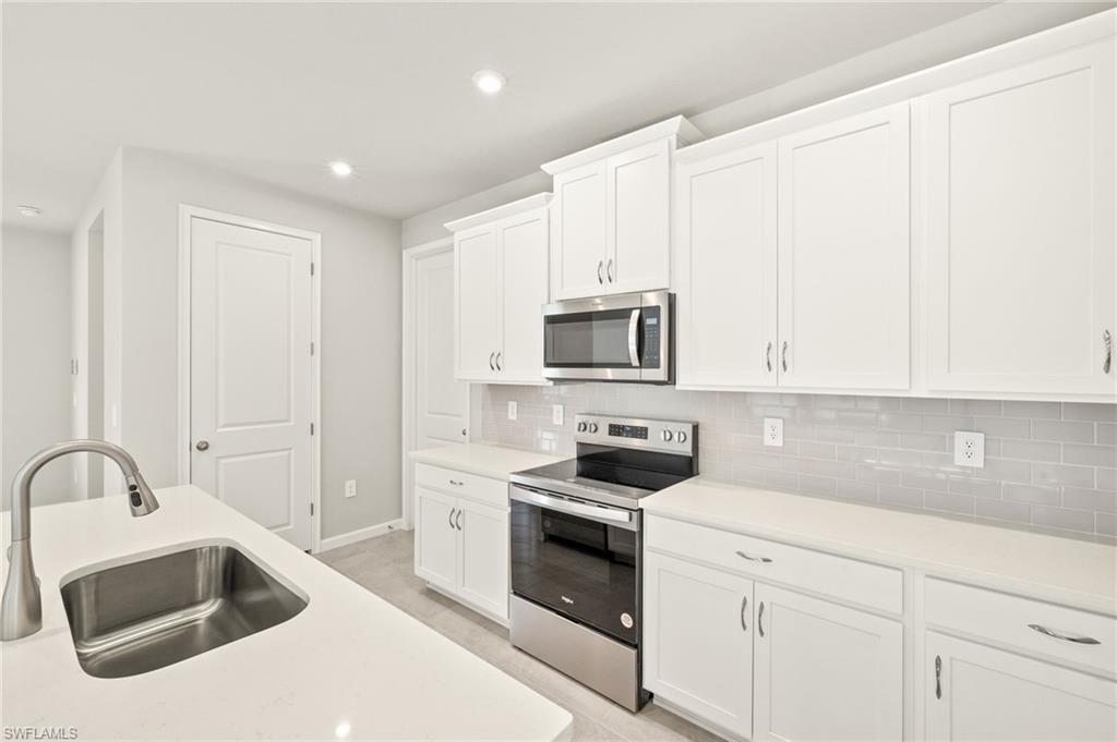 6619 Upward Spring Pl Property Photo 6
