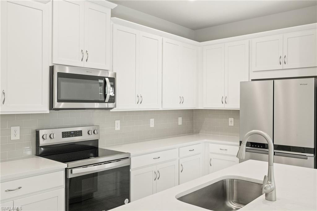 6619 Upward Spring Pl Property Photo 7