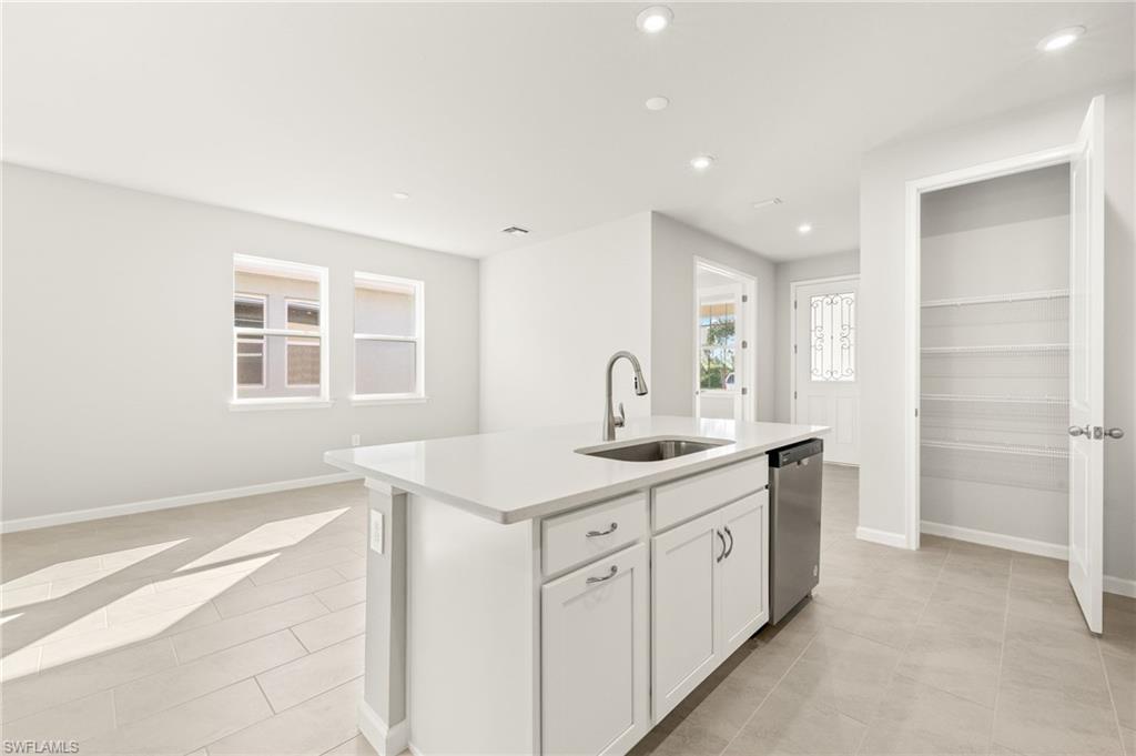 6619 Upward Spring Pl Property Photo 10