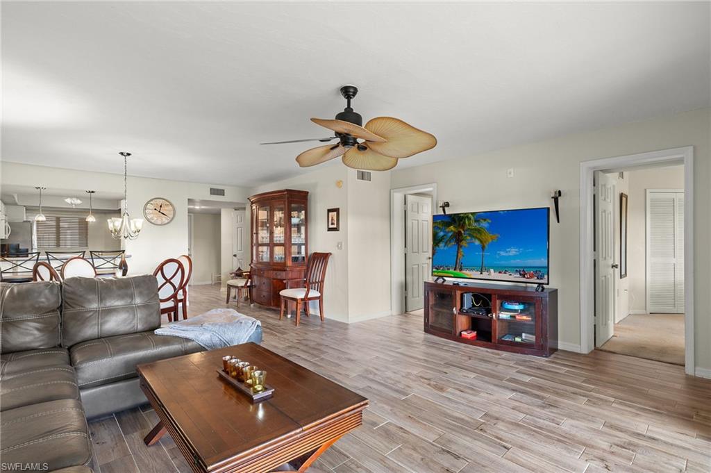 11921 Seabreeze Cove Ln # 107 Property Photo 7
