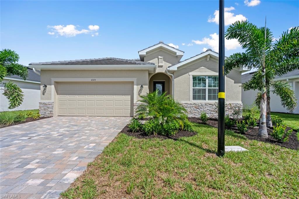 4373 Lemongrass Dr Property Photo 1