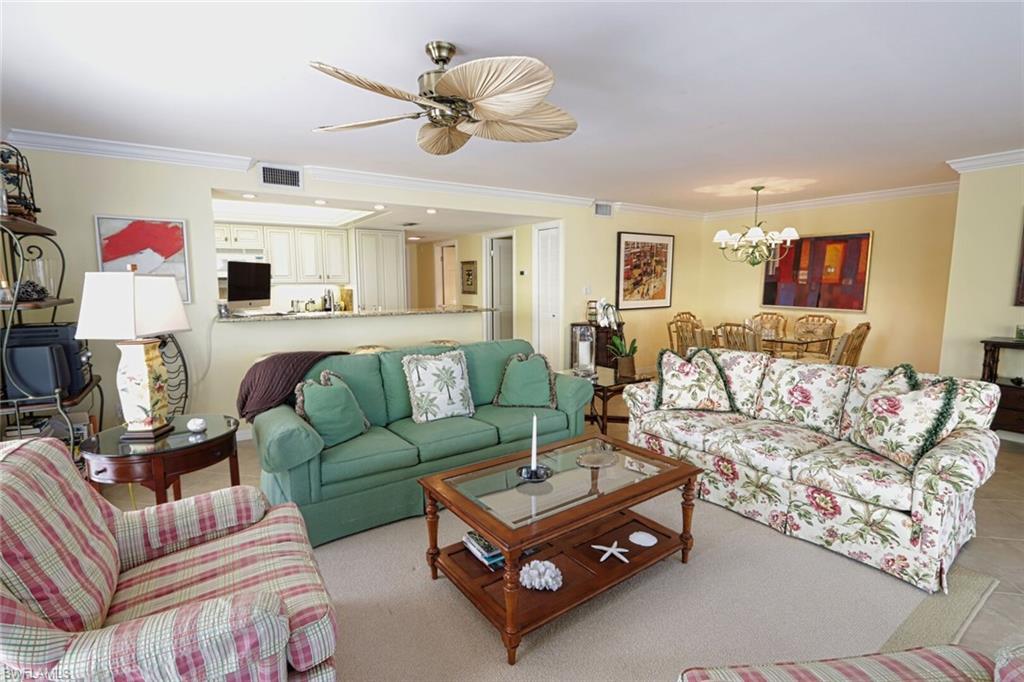 3483 Gulf Shore Blvd N # 105 Property Photo 3
