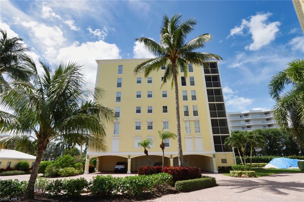 3483 Gulf Shore Blvd N # 105 Property Photo 14