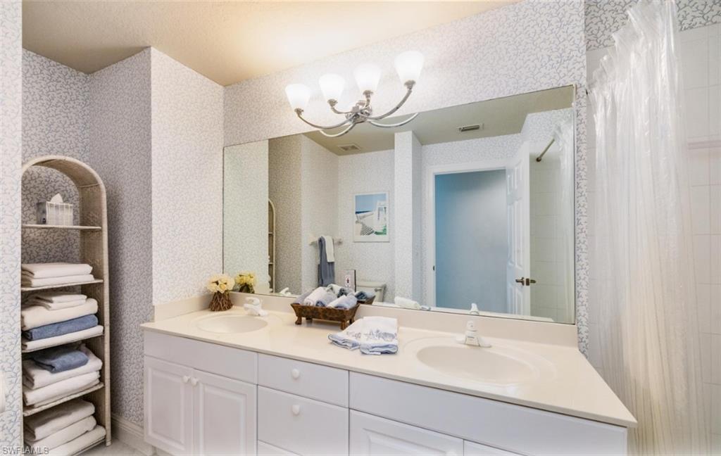 610 Laguna Royale Blvd # 1002 Property Photo 18