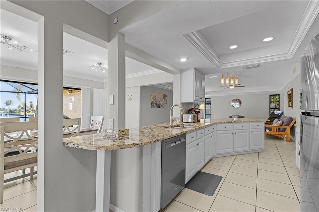 2807 Country Club Blvd Property Photo 8