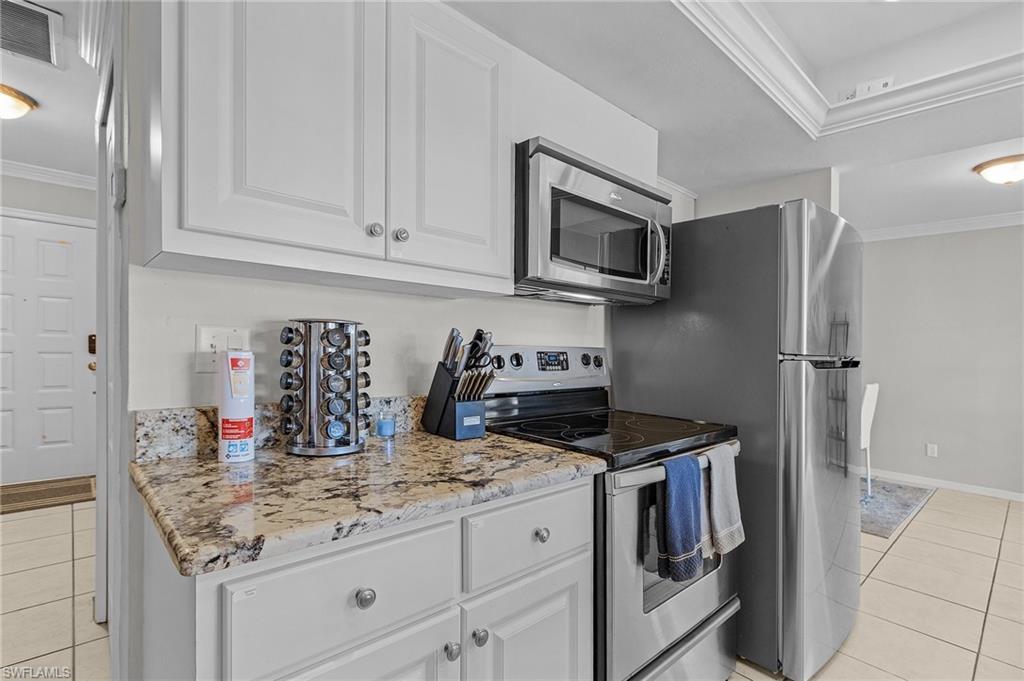 2807 Country Club Blvd Property Photo 10