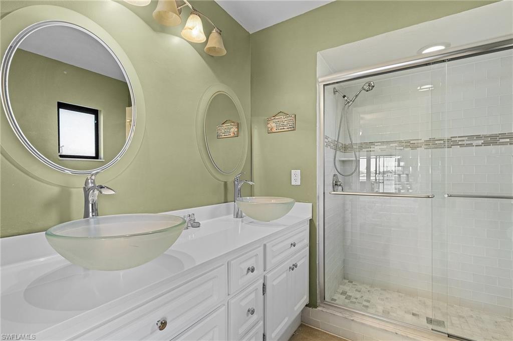 2807 Country Club Blvd Property Photo 15