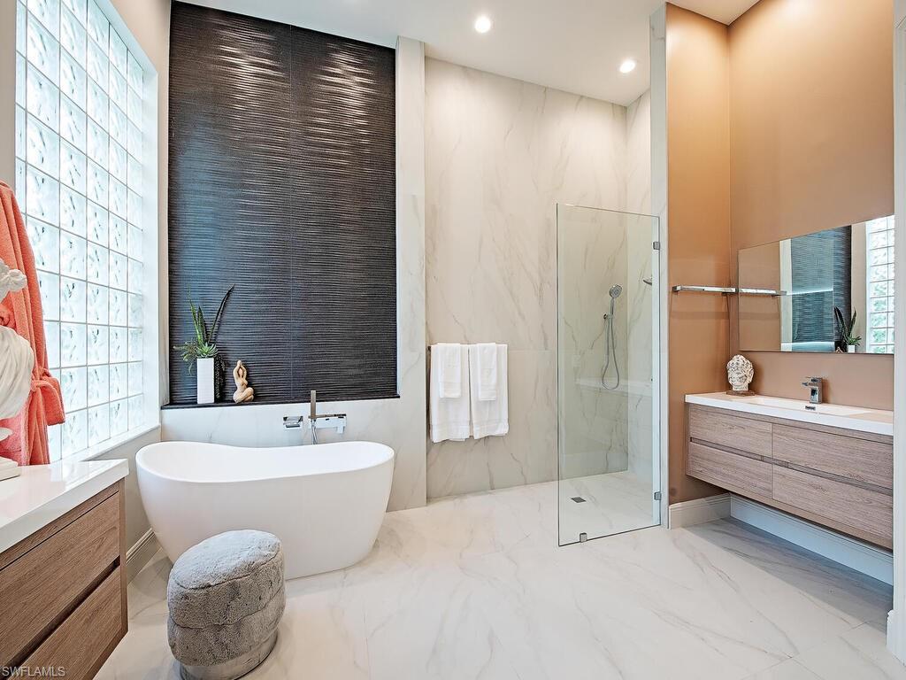 1264 Via Portofino Property Photo 15