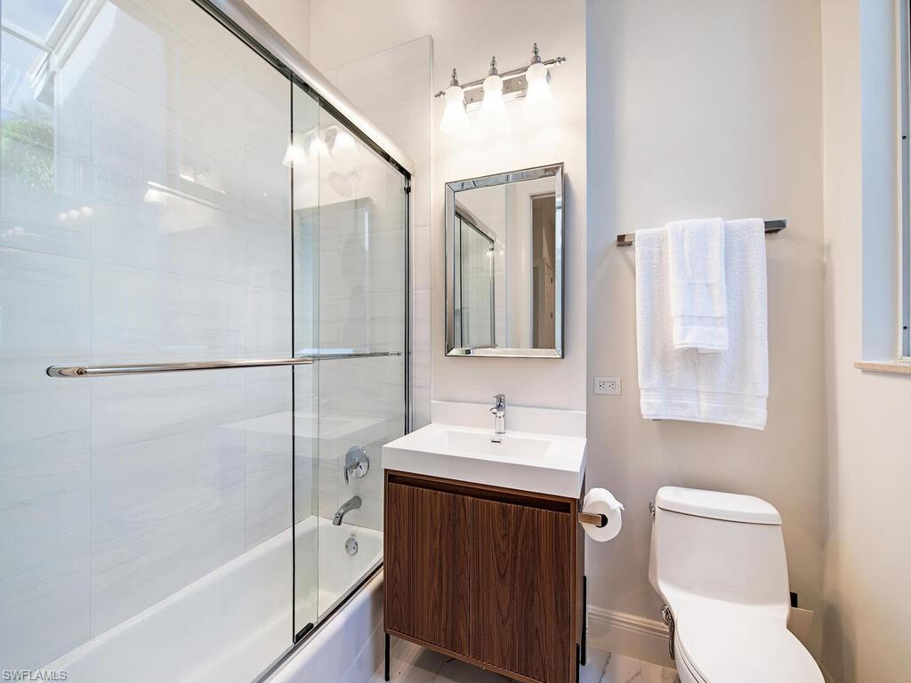 1264 Via Portofino Property Photo 17