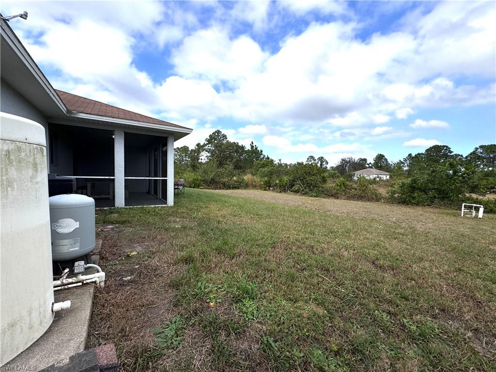219 Portia St Property Photo 4