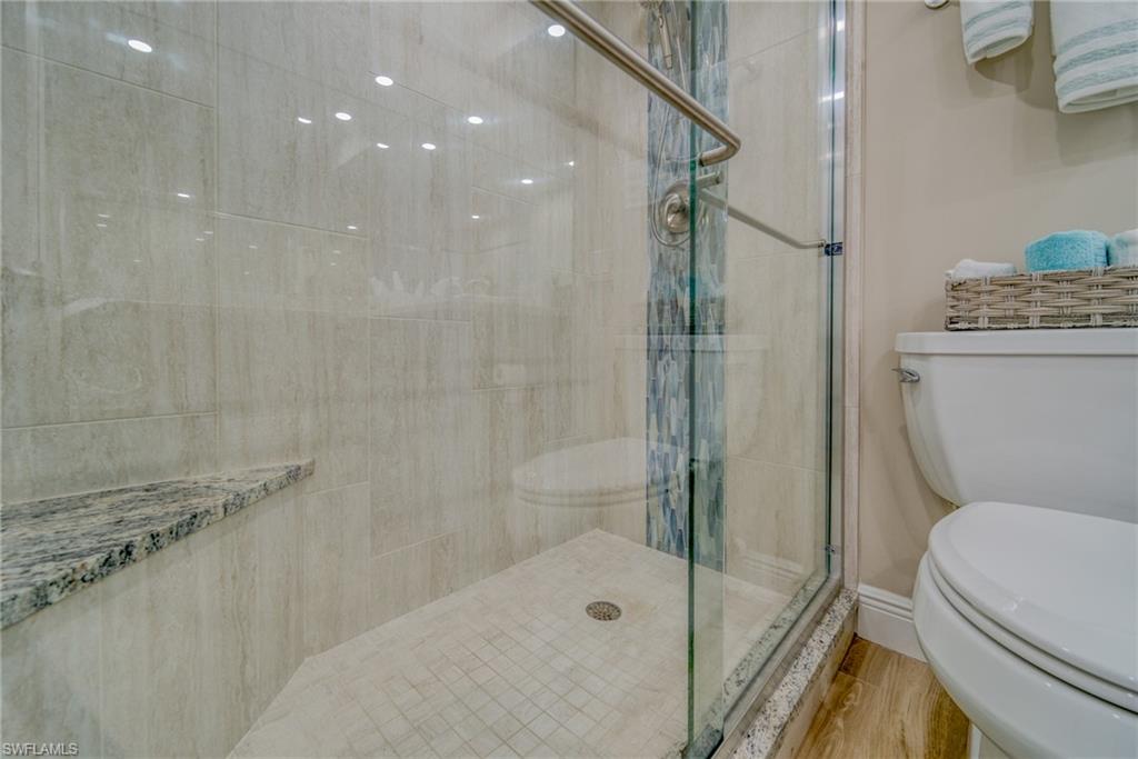 26000 Hickory Blvd # 303 Property Photo 28