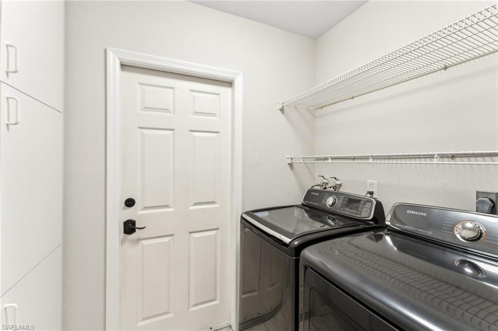 926 Sw 37th St Property Photo 22