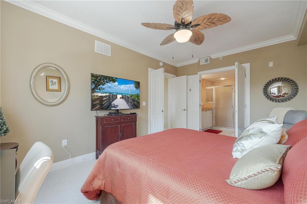 2825 Palm Beach Blvd # 214 Property Photo 11
