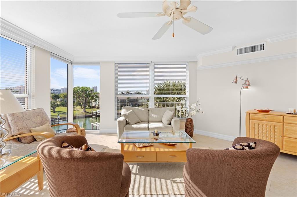 870 Collier Ct # 306 Property Photo 17