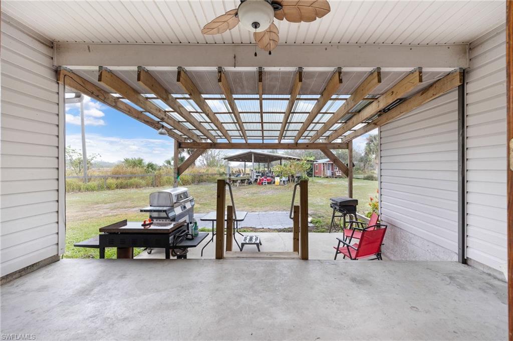 2915 Ortona Locks Rd Property Photo 26