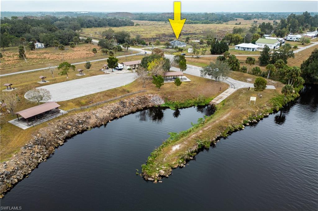 2915 Ortona Locks Rd Property Photo 38