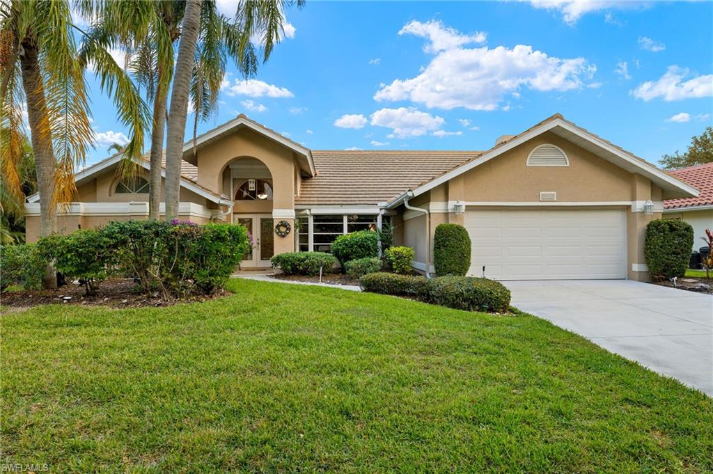 Caloosa Yacht & Racquet Club Real Estate Listings Main Image