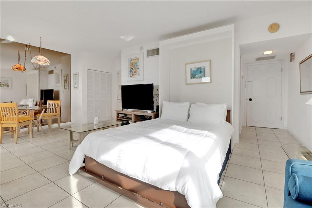 220 Seaview Ct # 316 Property Photo 18